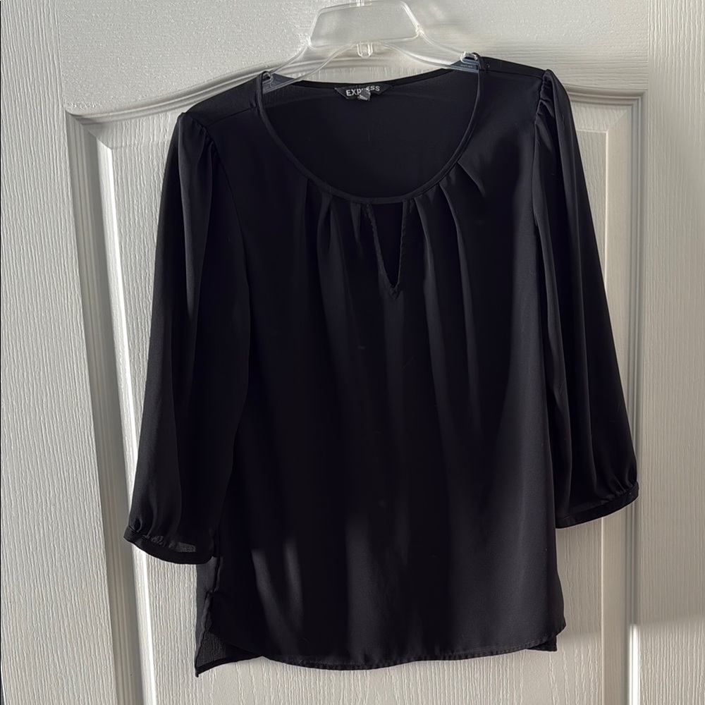 Express Black Relaxed Blouse with 3/4 Sleeves